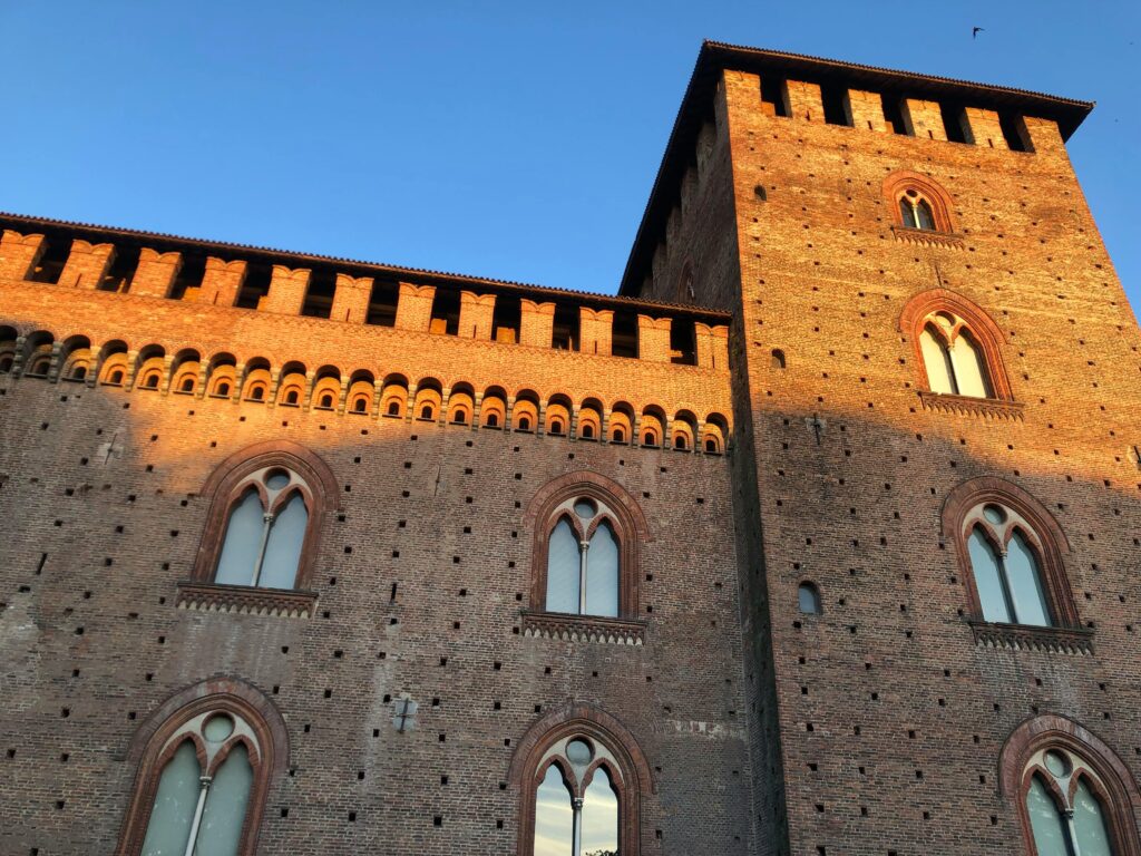 buying property in pavia